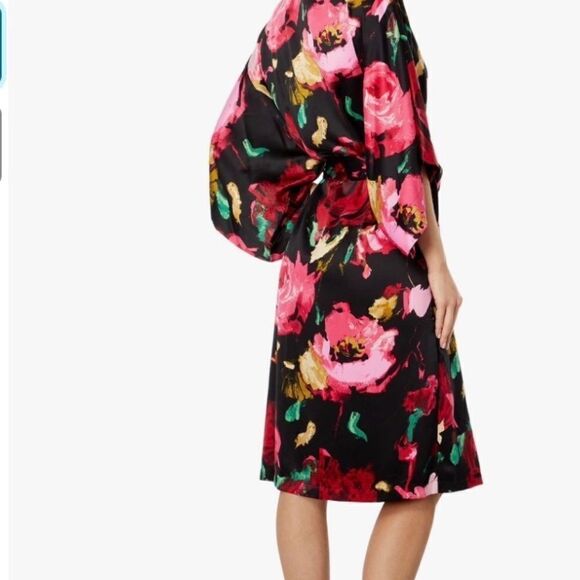 Natori Floral Print Pajama Set - Picture 13 of 13